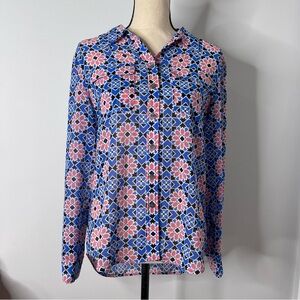 Two Vince Camuto Geometric Long Sleeve Blouse